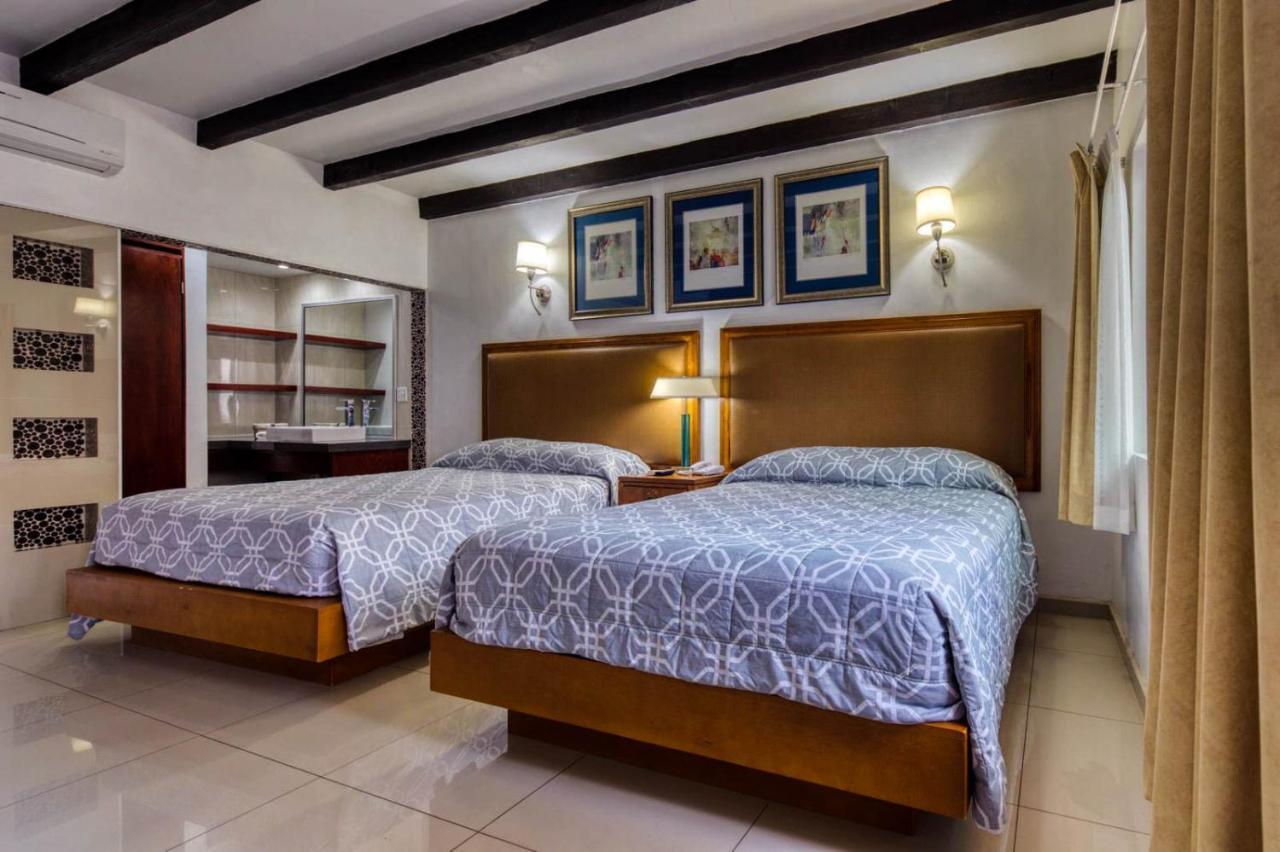 Hotel Casa Del Sol 3*